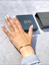 Load image into Gallery viewer, Sabr Cuff